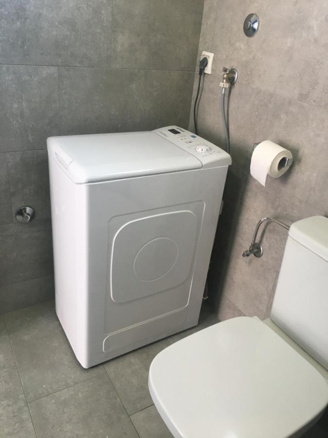 Sunset Apartments Улцин Екстериор снимка